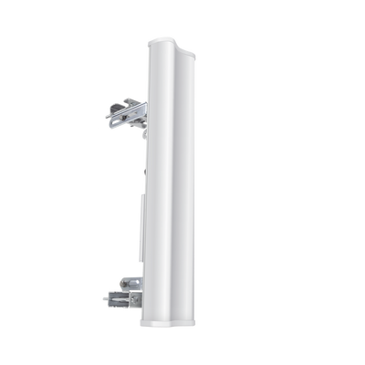 am-2g16-90 Antena sectorial para radio estaciones base airMAX de 90 grados de cobertura horizontal, 2 GHz (2.3-2.7 GHz) de 16 dBi