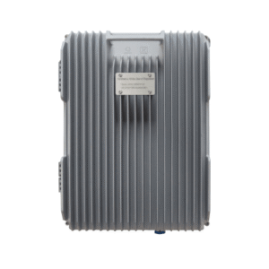 COBERTURA DE HASTA 5 km / Amplificador de Señal Celular / Banda 2, 1900 MHz. / 20 Watts de Potencia / Banda Ancha Multioperador / Protección Autoexcitación / Pantalla Interior para Monitoreo / Gabinete IP65.