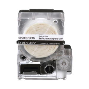 Casete de 300 Etiquetas Autolaminadas de 19.1 x 25.4 mm (0.75 x 1 Pulgadas), para Cables de 2 a 4 mm (0.08 a 0.16 Pulgadas) de Diámetro, Área de Impresión Color Blanco