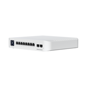 Switch UniFi Pro 8 PoE Administrable Capa 3, 8 puertos GbE / (6) puertos POE+ af/at y (2) puertos POE++ 802.3bt / (2) puertos SFP+ 10G / 120W de presupuesto POE